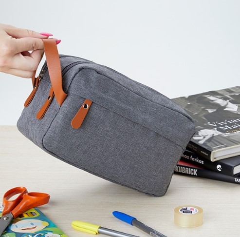 necessaire-brinde-com-logotipo